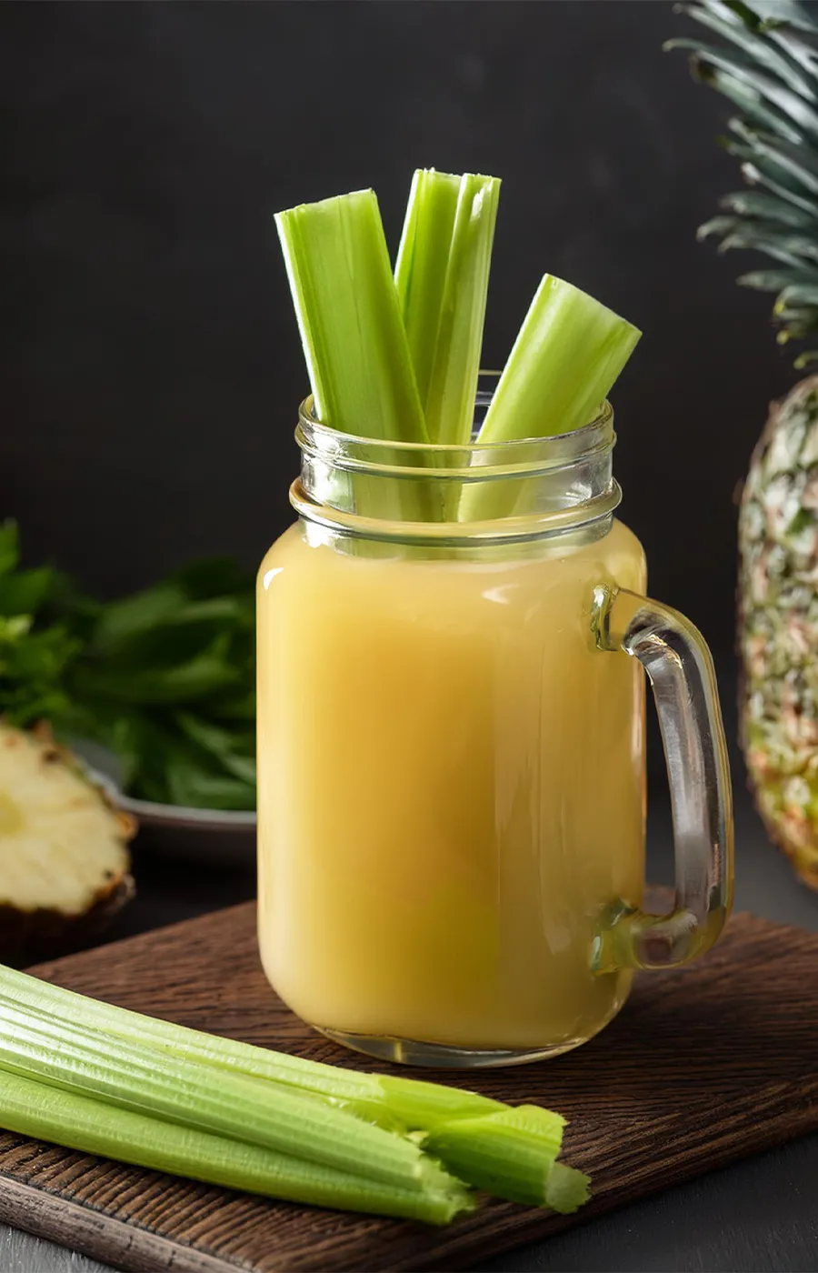 Nước ép cần tây dứa, công dụng bất ngờ