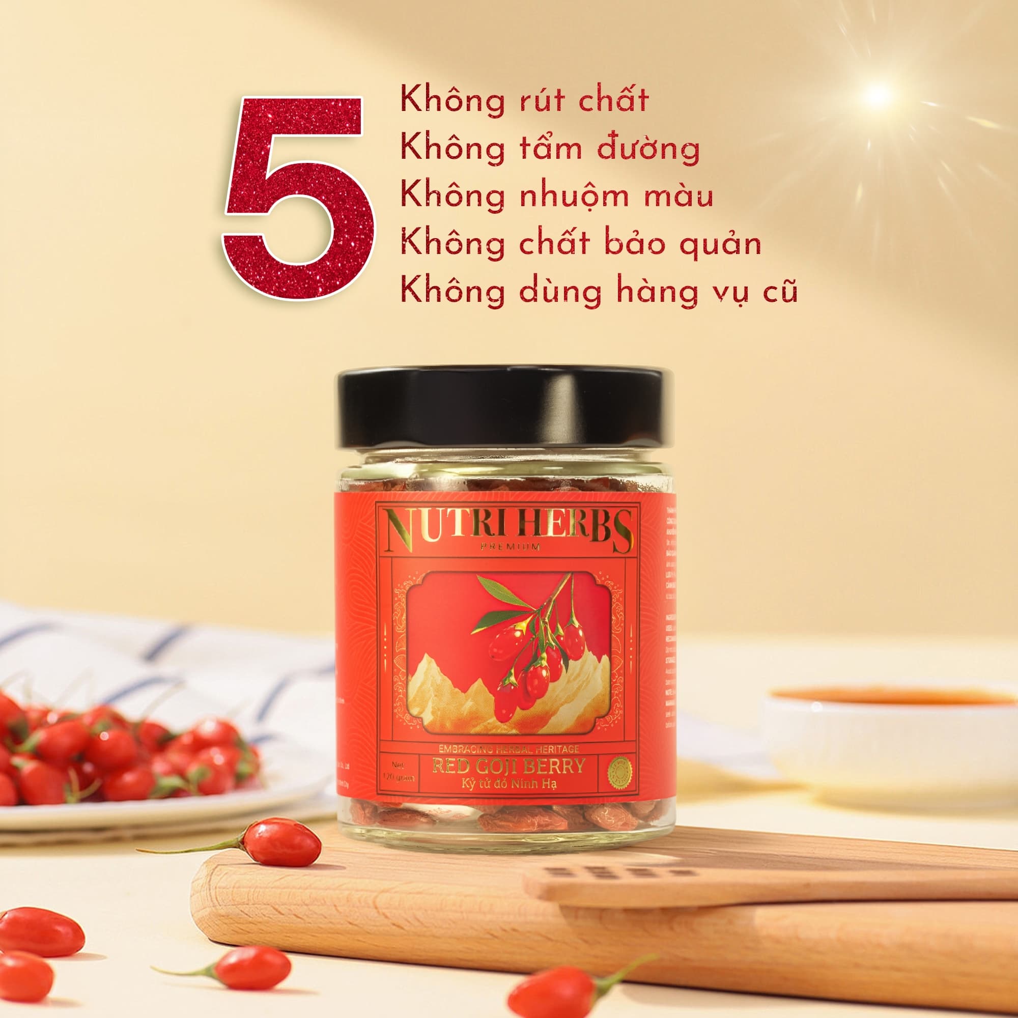 Kỷ Tử Ninh Hạ Sấy Mộc Nutri Herbs – Loại Thượng Hạng, Quả To Đỏ Đều Sang Trọng Làm Quà Tặng Lọ 120g